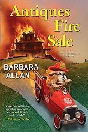 [A Trash 'n' Treasures Mystery 14] • Antiques Fire Sale